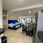 Arrecife Apartments